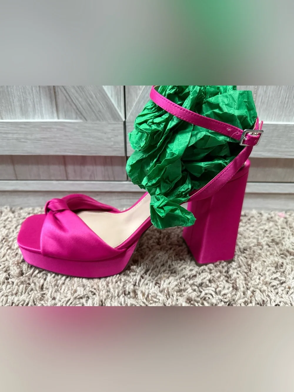 Nina Hot Pink Knot Platform Block Heel Sandals (9.5-10)